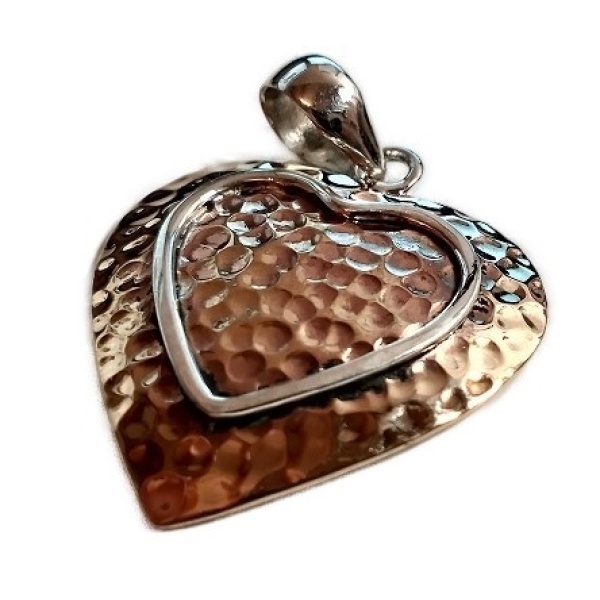 Heart pendant