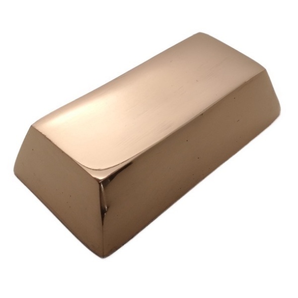 Copper ingot, polished.